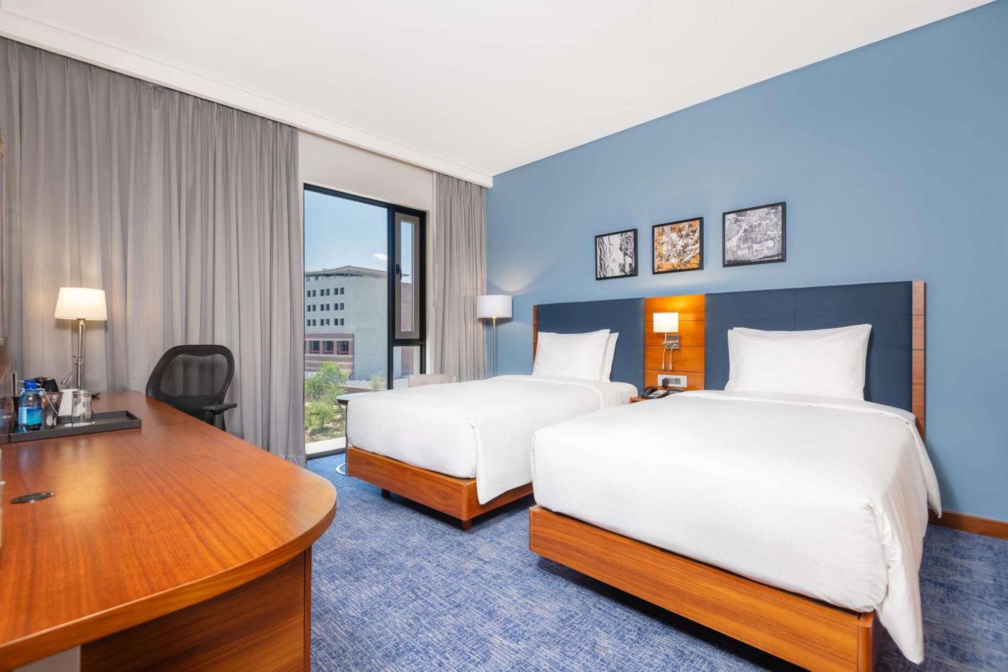 Hilton Garden Inn Windhoek Eksteriør bilde