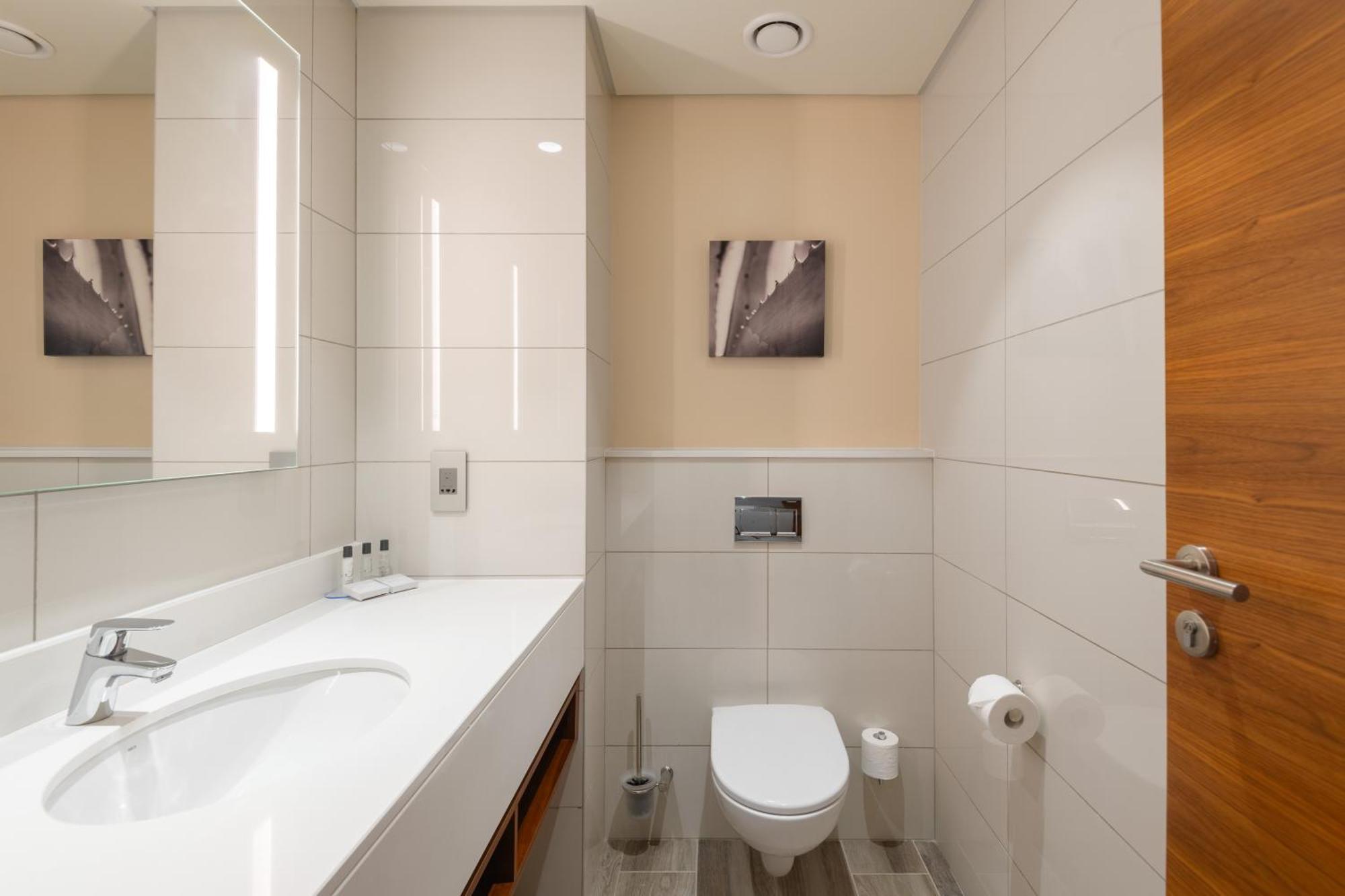 Hilton Garden Inn Windhoek Eksteriør bilde