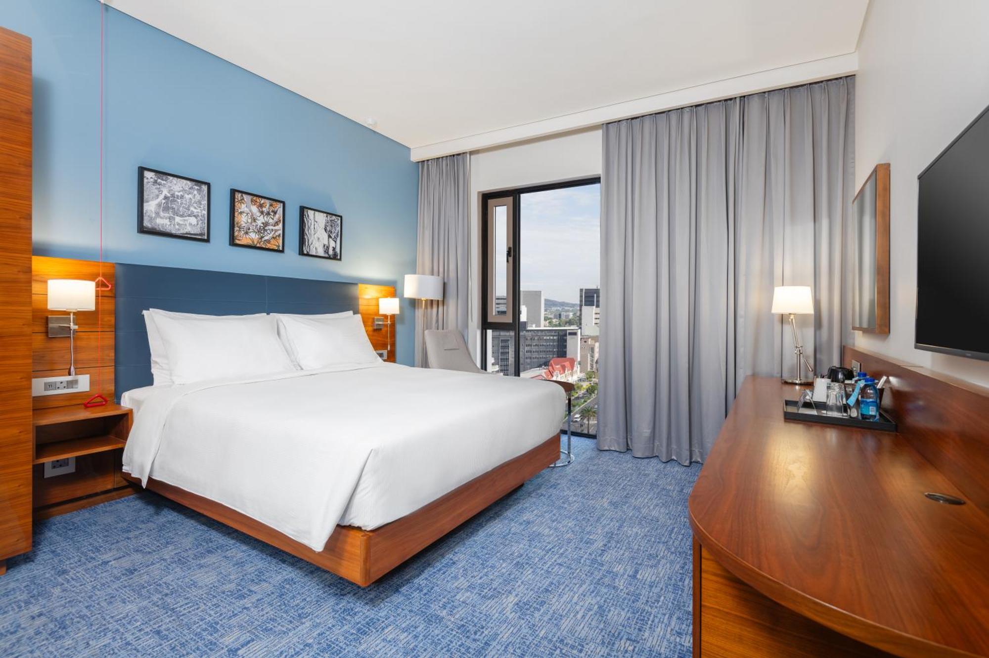 Hilton Garden Inn Windhoek Eksteriør bilde