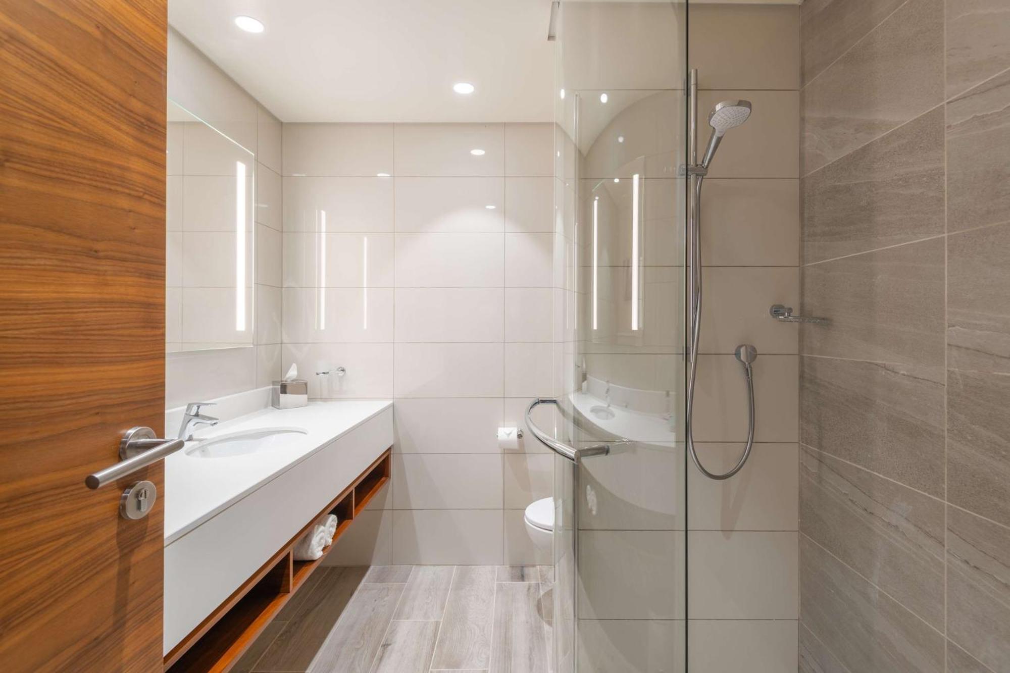 Hilton Garden Inn Windhoek Eksteriør bilde